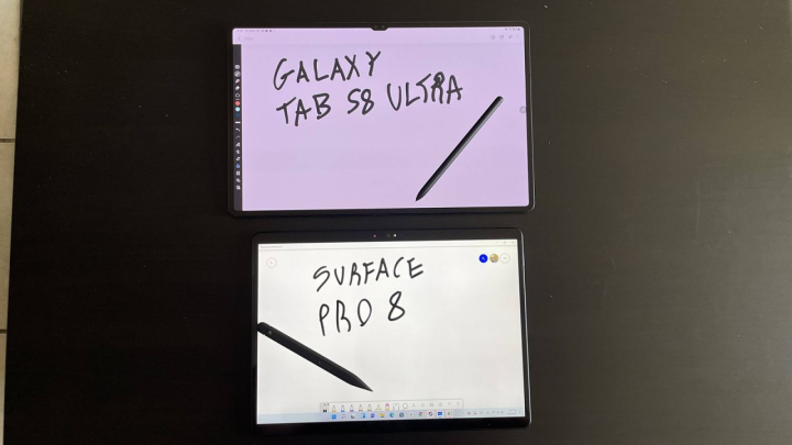 Surface Pro 8 vs Samsung Galaxy Tab S8 Ultra: Đâu mới là tablet 2 trong 1 của năm?